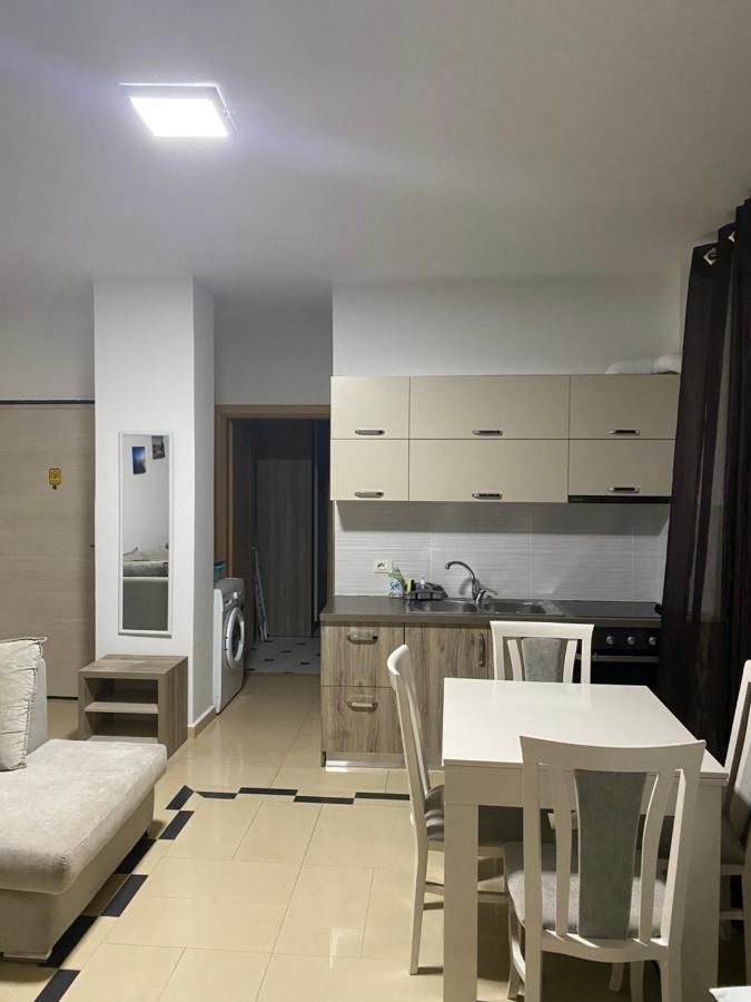 Jasmine Apartments Σαράντα Εξωτερικό φωτογραφία