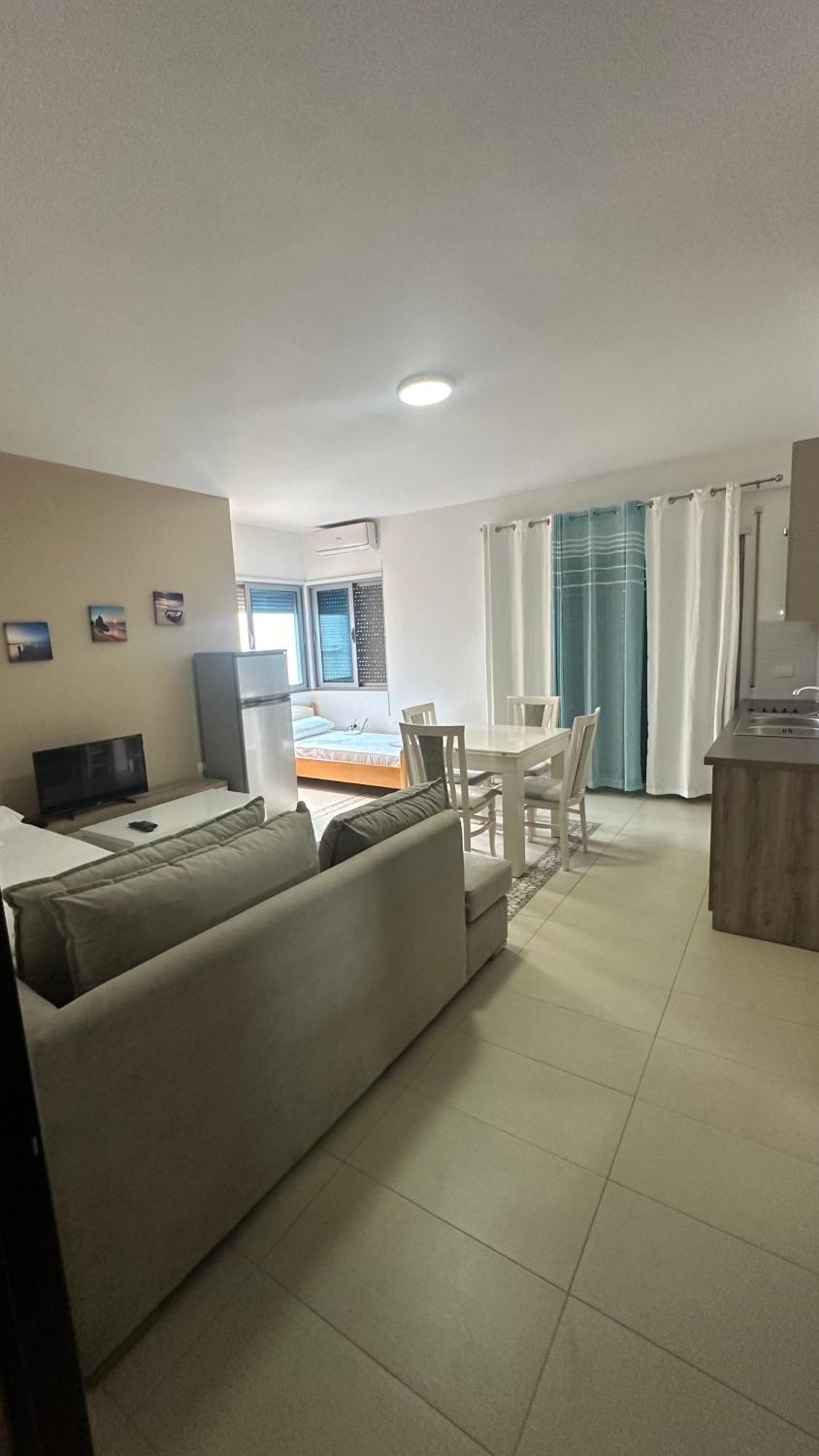 Jasmine Apartments Σαράντα Εξωτερικό φωτογραφία